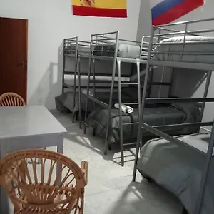 Hostel Dama Hostelbb, Neapol