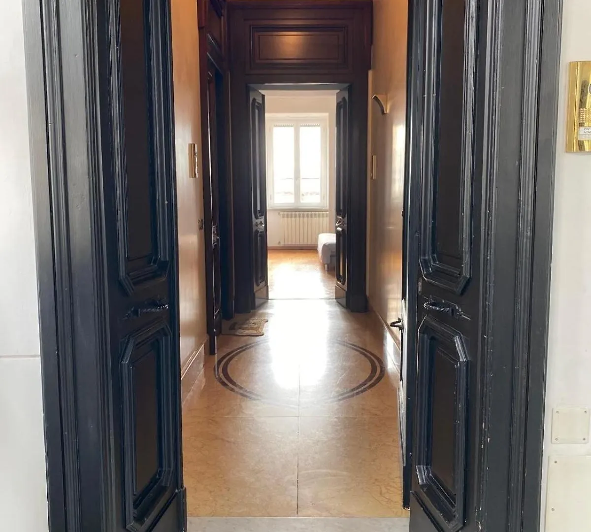 Noviello Apartments Via Dei Mille 4 Posti Naples