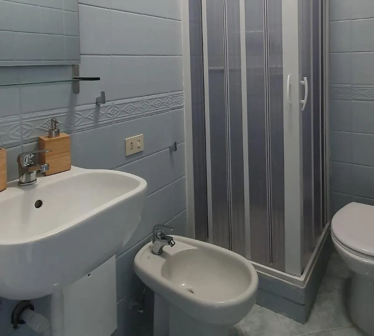 Noviello Apartments Via Dei Mille 4 Posti Naples